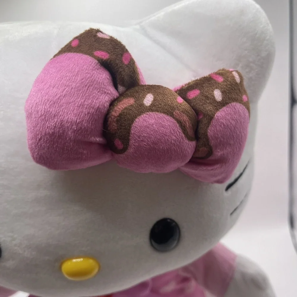 NWOT Hello Kitty ANIMATED plush 2024 Side Stepper LIMITED EDITION Valentine's D